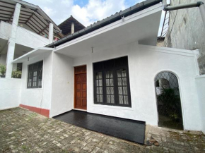 Holiday Home Colombo